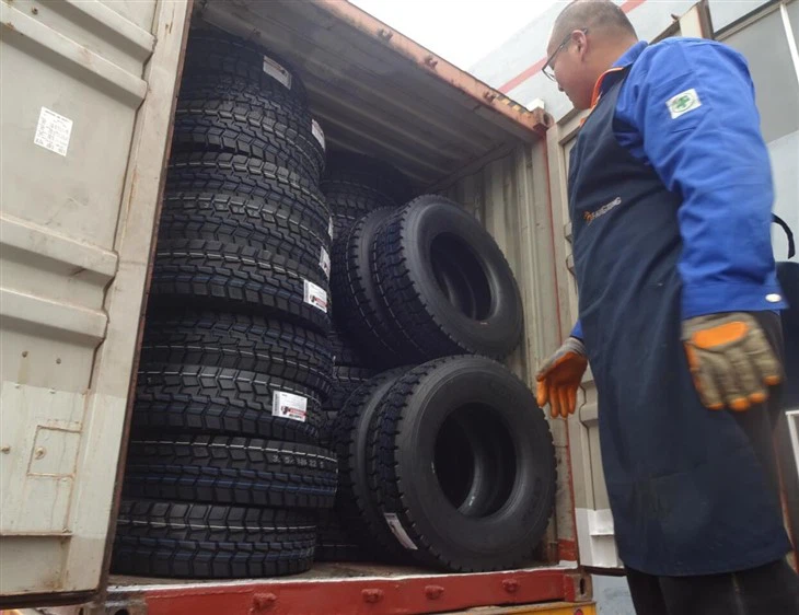 315 80r22.5 ARROW DRIVE TIRE